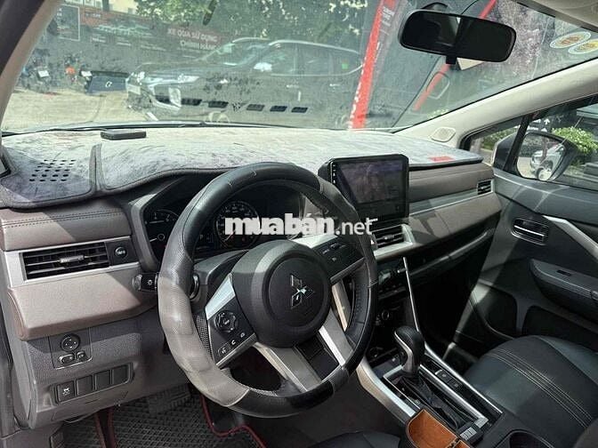 Xpander Premium 2022 - Lướt 4v5km