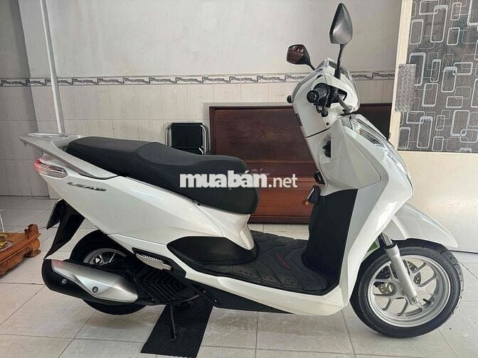 Bán lead 2023 bstp xe lướt mới zin(trùm mền ) 9chủ