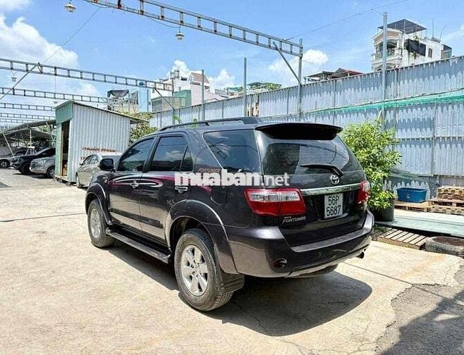 FORTUNER 2.7V 4x4 Tự Động 2010 CHUẨN 7 VẠN ZIN