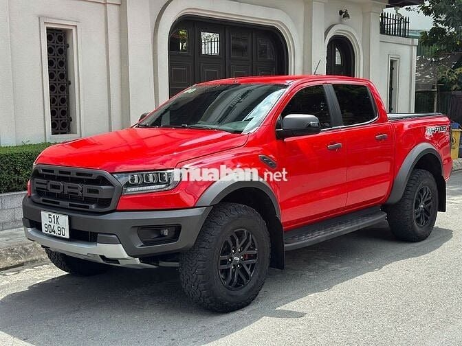 Ford Ranger Raptor độ full đồ chơi