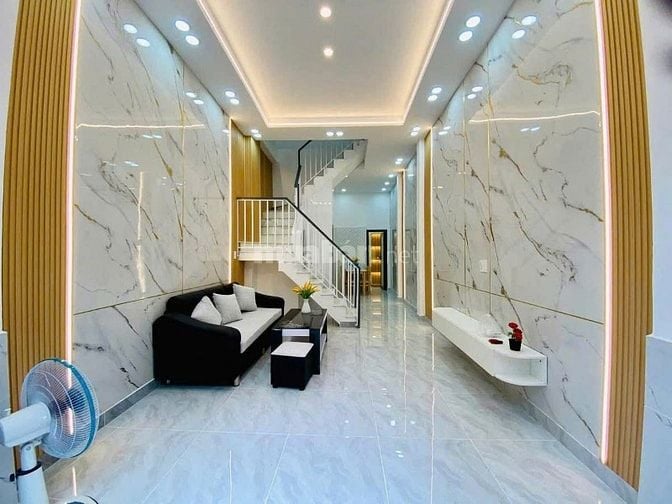 CƠ HỘI HIẾM CÓ NHÀ TRUNG TÂM-GIÁ 1,92 TỶ- NGUYỄN TRỌNG TUYỂN, TÂN BÌN