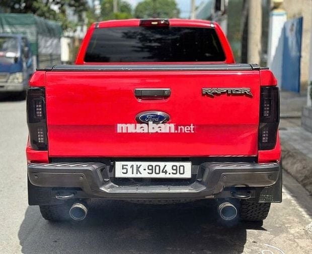 Ford Ranger Raptor độ full đồ chơi