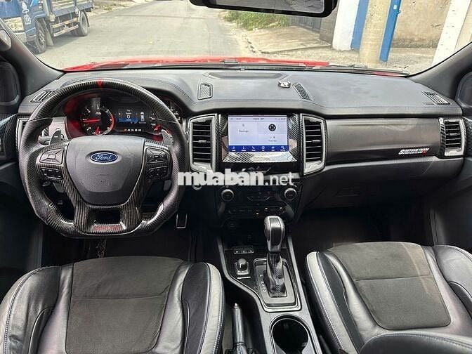 Ford Ranger Raptor độ full đồ chơi