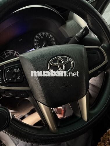 Toyota Innova 2017 2.0E - 176000 km