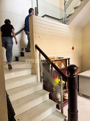 CHO THUÊ NHÀ MẶT TIỀN NỘI BỘ KHU CAO LỖ P4Q8.