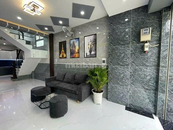 Vỡ nợ bán nhà 60m2,1 trệt 2 lầu,1 tỷ 180 triệu,bà hom,p13,quận 6