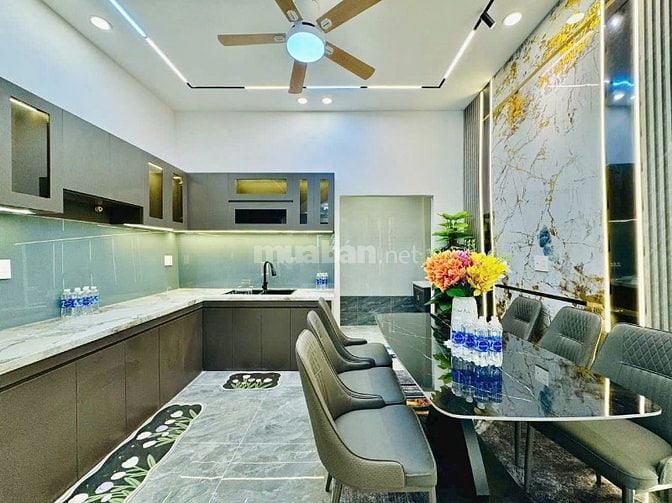 CHỈ 4 TỶ 350 SỞ HỮU NHÀ CƯ XÁ LỮ GIA - QUẬN 11 HẺM XE HƠI SHR 