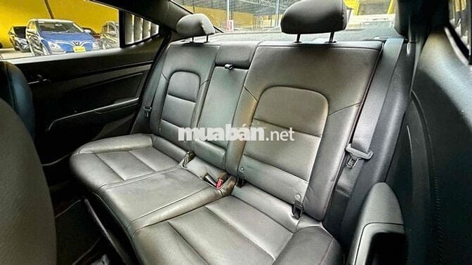 Hyundai Elantra 2019 Sport 1.6 AT - 44000 km