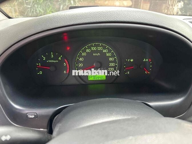 Hyundai Grand Starex 2007 Van 2.5 AT - 180000 km