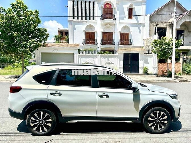 Honda BR-V 2024 L - 4200 km
