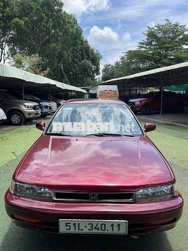 Honda Accord 1992 2.0 MT - 98000 km