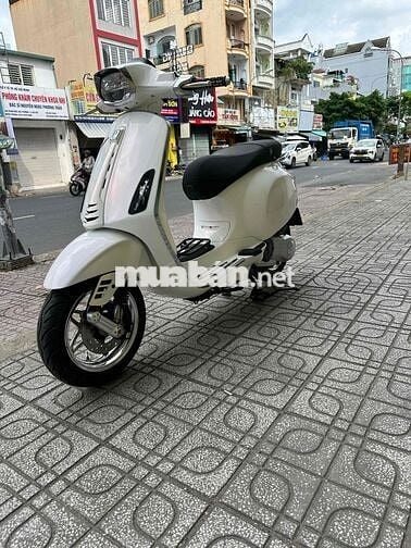Vespa up full led đời mới, đồ kiểng nhiều ạ !!!