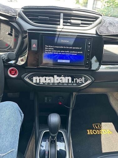 Honda BR-V 2024 L - 4200 km