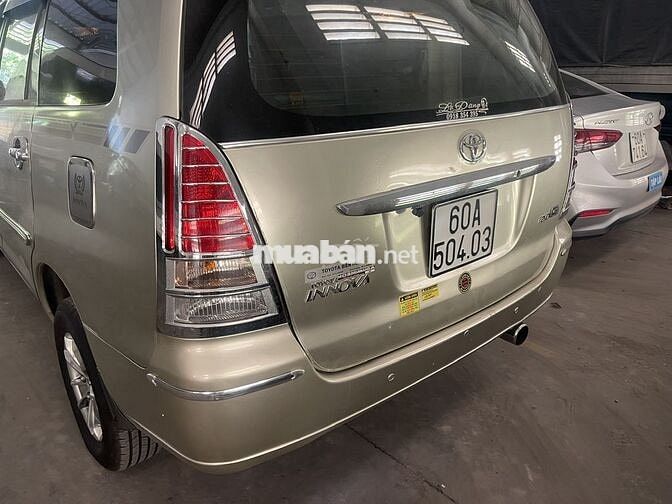 Toyota Innova 2007 J - 150000 km