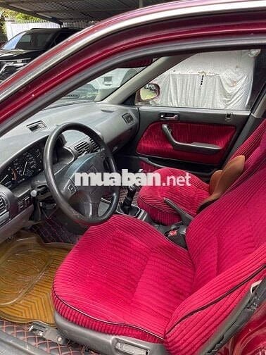 Honda Accord 1992 2.0 MT - 98000 km