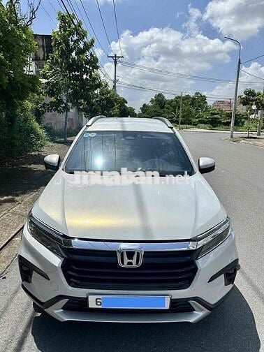 Honda BR-V 2024 L - 4200 km