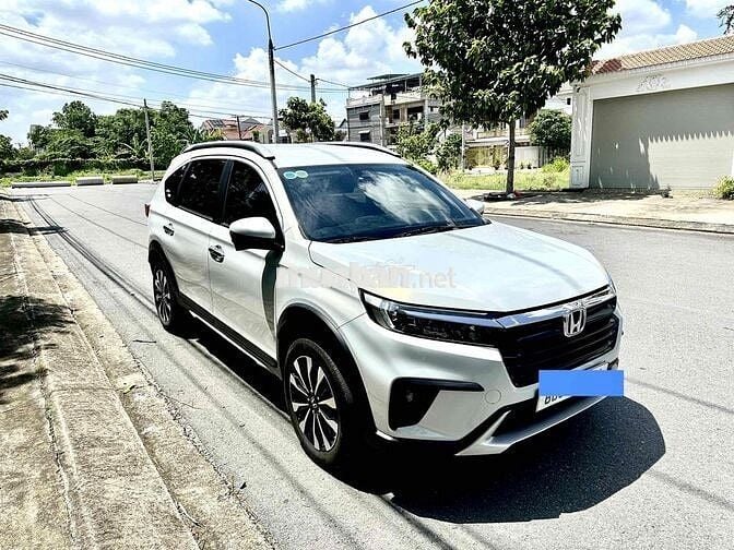 Honda BR-V 2024 L - 4200 km