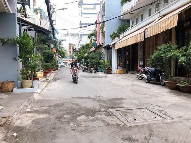 3,58tỷ hẻm xe hơi đậu cửa nhà 1 lầu 3,5 x 7 ( 2 pn ) sổ hồng riêng