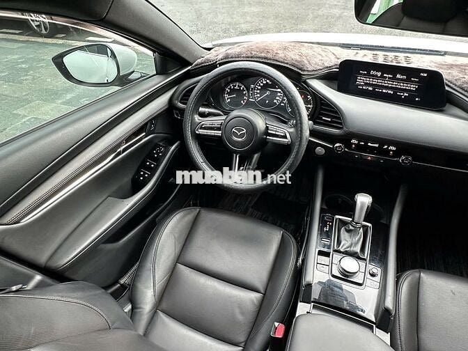 MAZDA 3 SPORT LUXURY - TRẮNG NGỌC TRAI