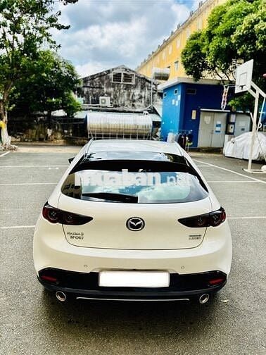 MAZDA 3 SPORT LUXURY - TRẮNG NGỌC TRAI