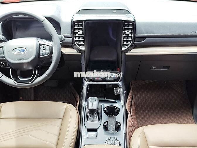 Ford Everest 2023 Titanium+ 2.0 AT 4x4 - 50000 km