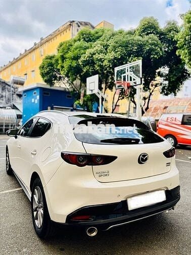 MAZDA 3 SPORT LUXURY - TRẮNG NGỌC TRAI