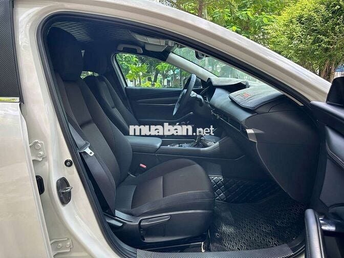 Đẹp như xe mới Mazda 3 2020 Sedan 1.5L Deluxe