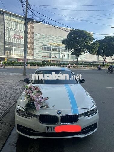 BMW 3 Series 2015 330i - 64500 km