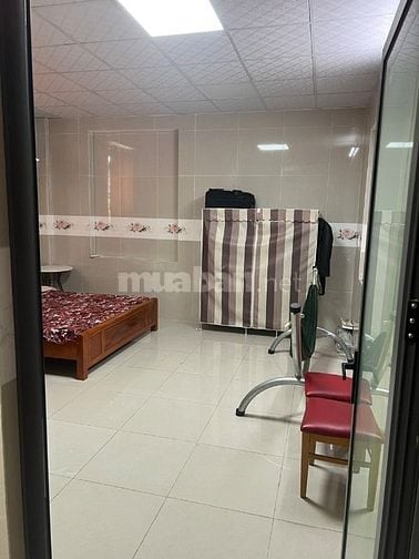 Bán nhà đầy đủ nội thất đường tỉnh 8 ( gần ngã tư Tân Quy, Củ Chi)