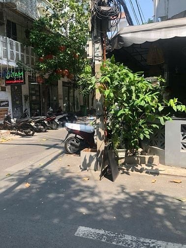 Bán nhà góc 2 Mặt Tiền hẻm 8m Nguyễn thái bình p12 Q.TB dt: 5.6 x 14m
