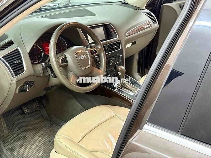Audi Q5 2010 2.0 QUATTRO - 100000 km