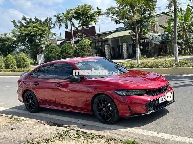 Honda Civic 2025 RS - 5700 km