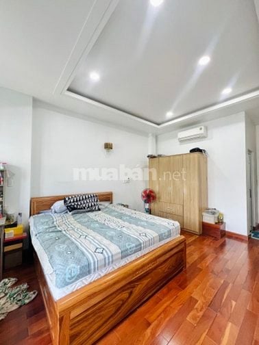 Bán nhà 2 tầng, hẻm 8m, gần Lê Cơ, Võ Văn Kiệt, 4mx22m, chỉ 7,5 tỷ.