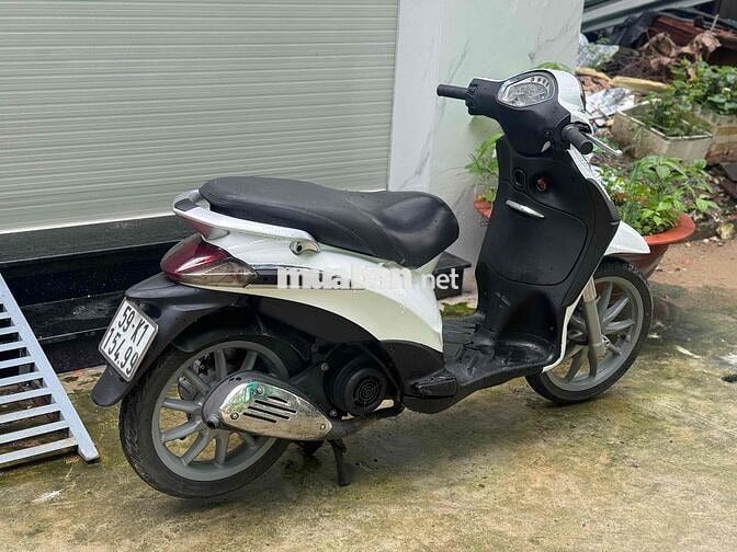 xe liberty cần bán