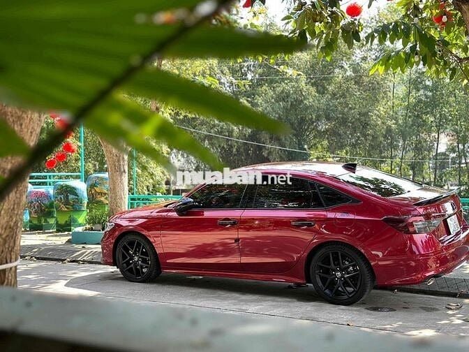 Honda Civic 2025 RS - 5700 km