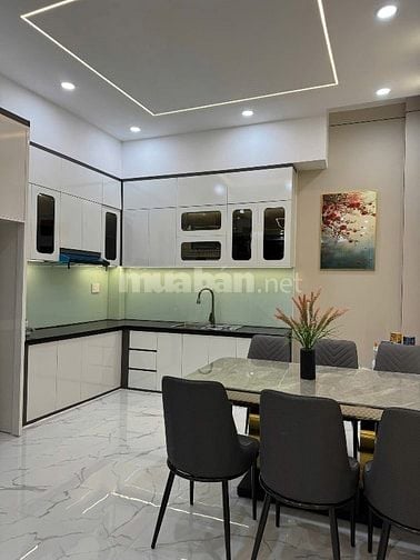 Khu vip 4.2x12.5 Trệt 3 lầu Phạm Văn Chiêu F14 GV. 