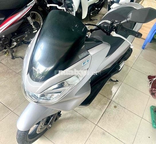 pcx 2014 đèn led 125cc rất đẹp! chạy là mê.