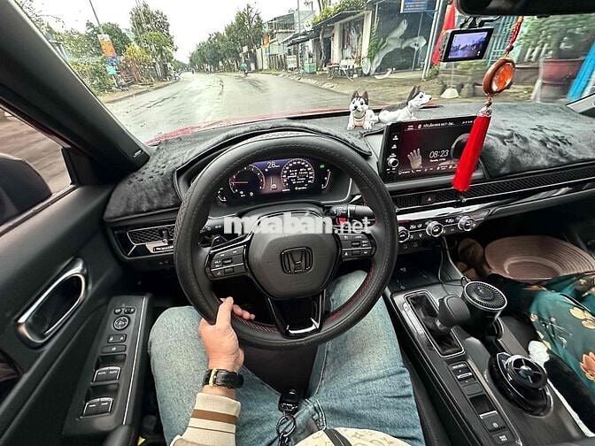 Honda Civic 2025 RS - 5700 km