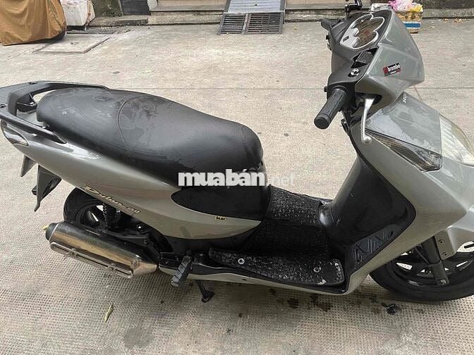 nhà dư 1 chiếc xe cần bán cho ai mua đi làm