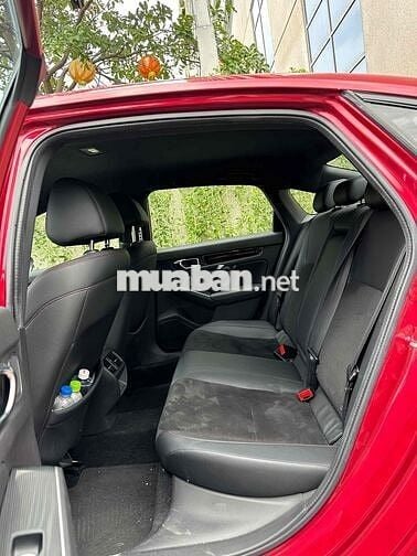 Honda Civic RS Đk 3/2023 Odo 8.600 Km Như Xe Mới