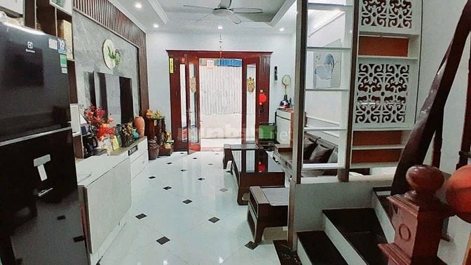 Siêu Hót Nhà Đẹp 30m x 5T Full NT Cách Phố Hồ Tùng Mậu 20m Giá 8.9 Tỷ