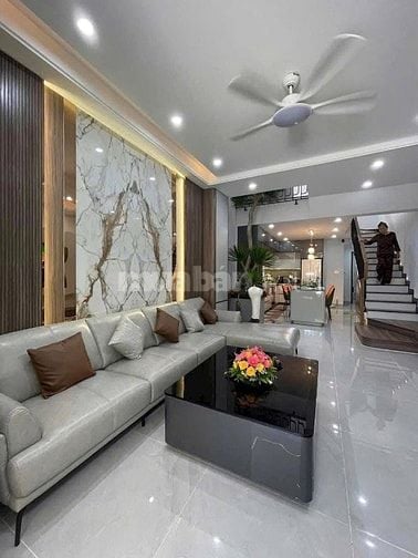 BÁN NHÀ LỚN 88m2 Đường NGUYỄN NGỌC LỘC, QUẬN 10. HẺM XE HƠI 5M