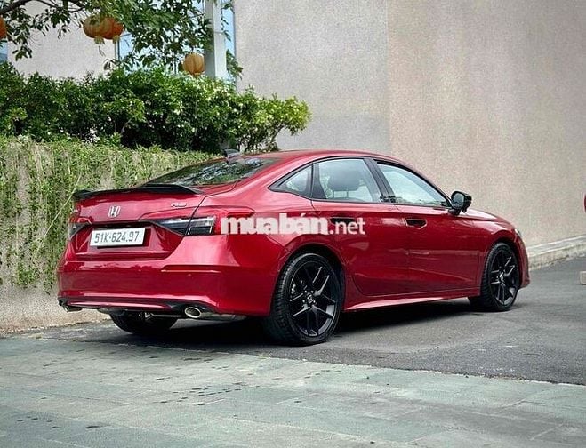 Honda Civic RS Đk 3/2023 Odo 8.600 Km Như Xe Mới