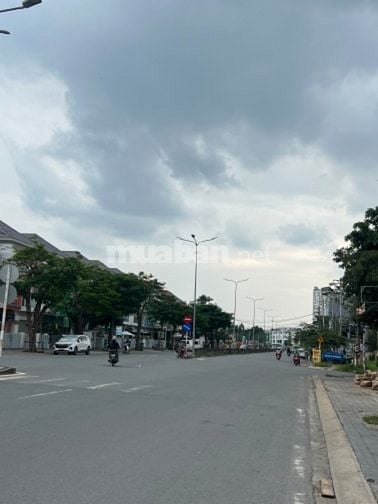 Khách hàng cần mua Đất Xây dựng Biệt Thự dự án KDC Phú Nhuận Q9