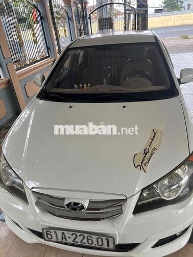 Hyundai Avante 2011 1.6 MT - 160000 km