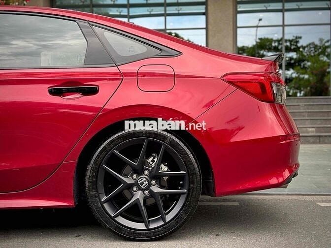 Honda Civic RS Đk 3/2023 Odo 8.600 Km Như Xe Mới