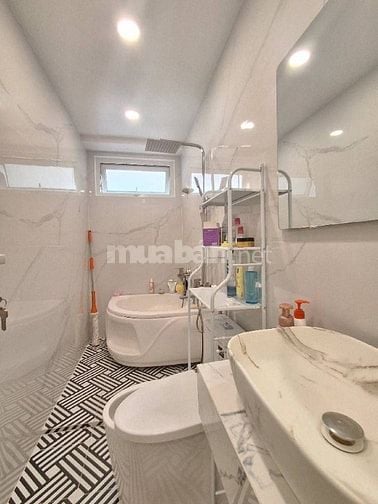 QUẬN 7, SIÊU PHẨM NHÀ PHỐ HIỆN ĐẠI FULL NỘI THẤT XỊN - 3 TẦNG-8,x TỶ