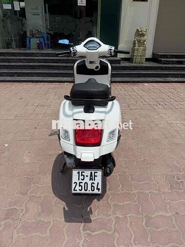 Vespa GTS 150 super Sport bản mới nhất smartkey