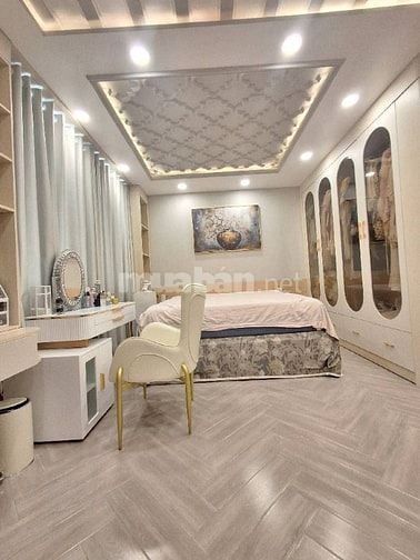QUẬN 7, SIÊU PHẨM NHÀ PHỐ HIỆN ĐẠI FULL NỘI THẤT XỊN - 3 TẦNG-8,x TỶ