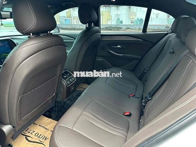 VinFast Lux A2.0 2022 A2.0 Tiêu chuẩn - 32000 km
